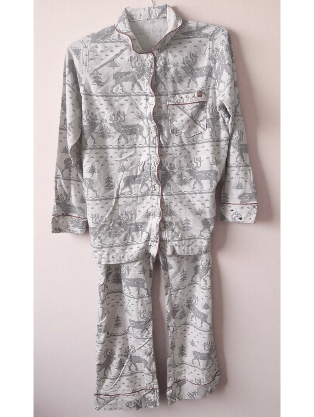 Vintage Woolrich Cream and Gray Deer Print Flannel Pajama Set. Medium